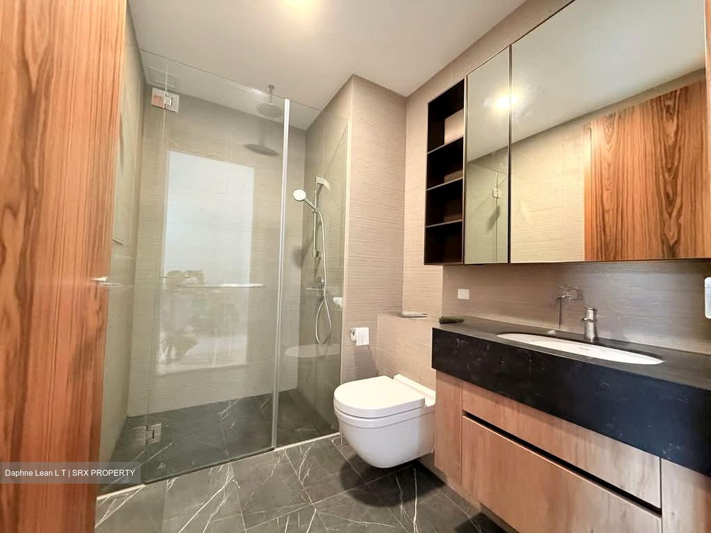Parc Komo (D17), Apartment #577833181